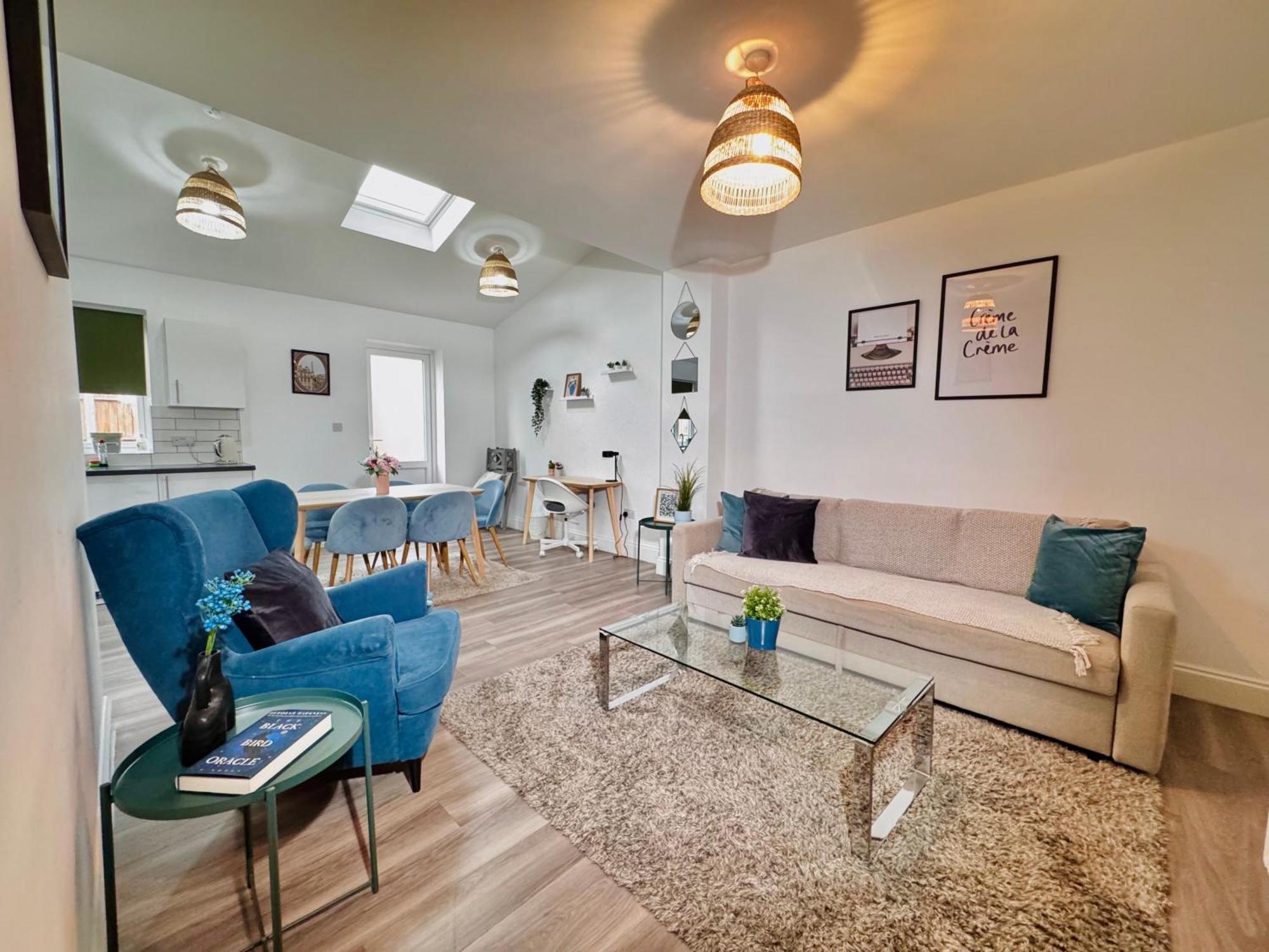 Cosy 1-Bed Flat 30Min To Central London & Parking エクステリア 写真