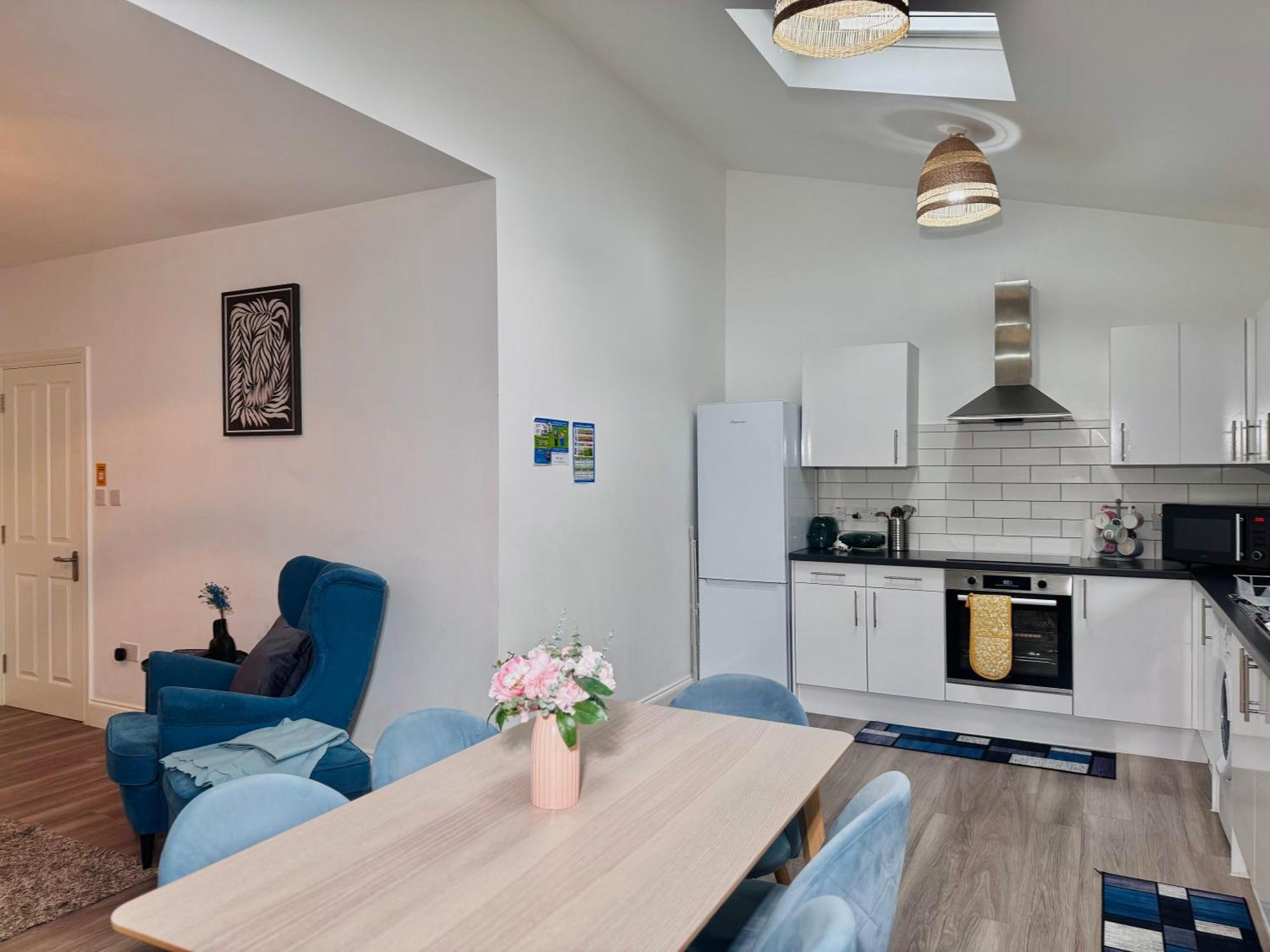 Cosy 1-Bed Flat 30Min To Central London & Parking エクステリア 写真